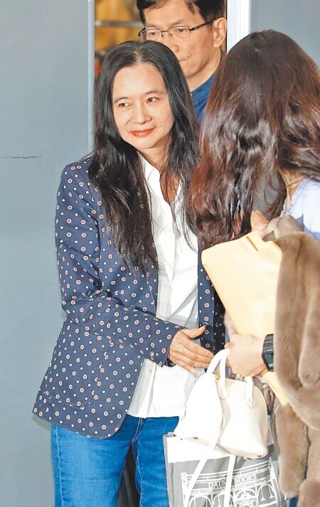 國民黨台北市議員應曉薇(見圖),29日下午抵達台北地院。(黃世麒攝)