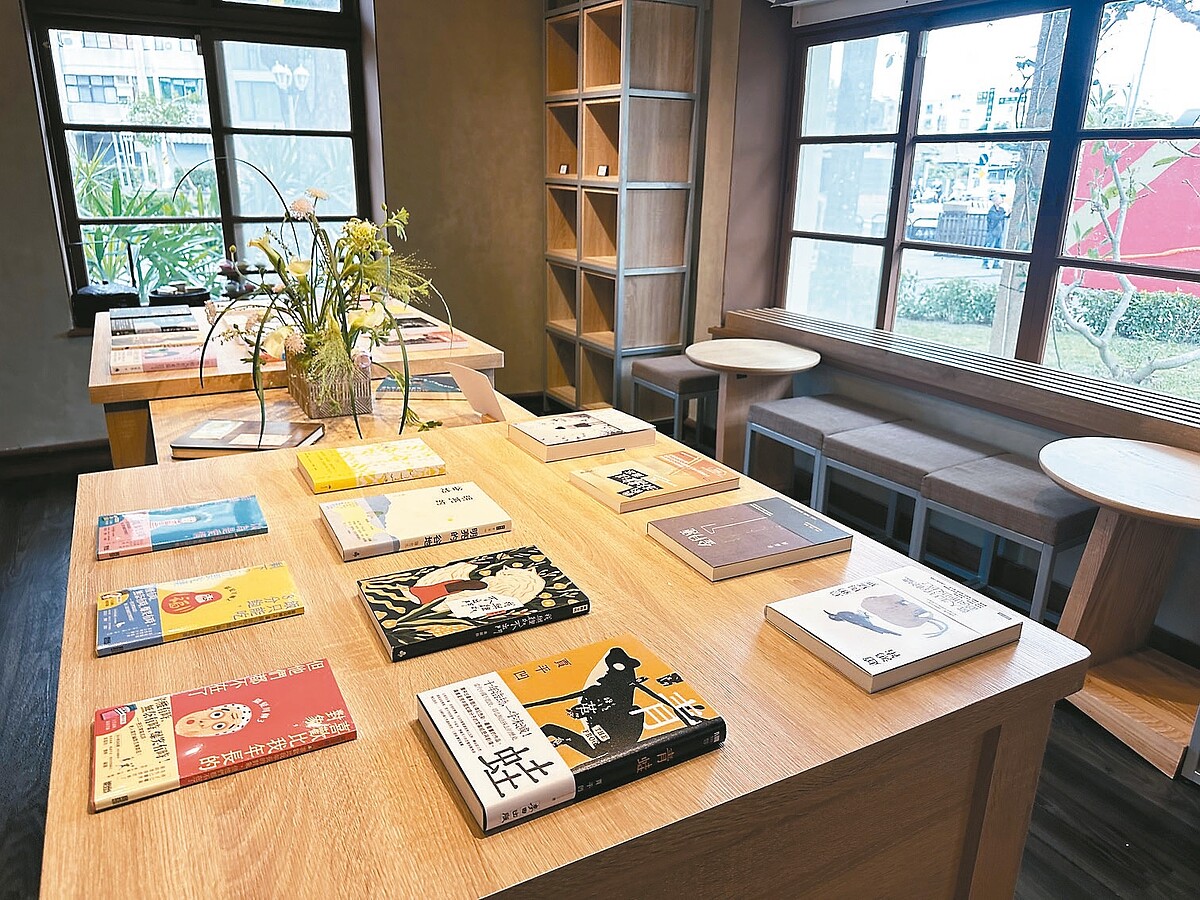 由八年級生創辦「艸魚禾堂」進駐屏東勝利星村,要打造複合式藝文中心。記者劉星君/攝影