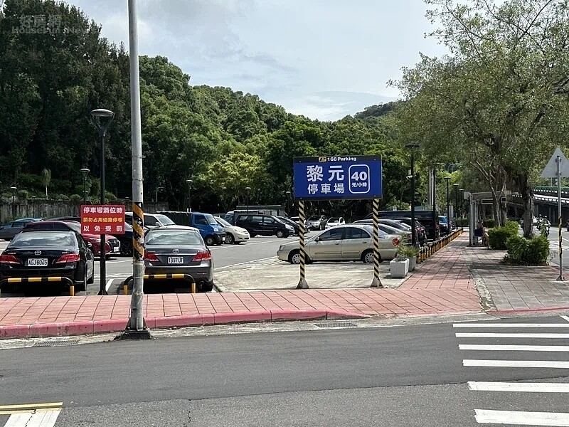 北市懷愛館（二殯）附近黎元停車場原規畫建禮儀大樓，遭居民反對後作罷，回歸蓋社宅，預計2027動工。圖／聯合報系資料照