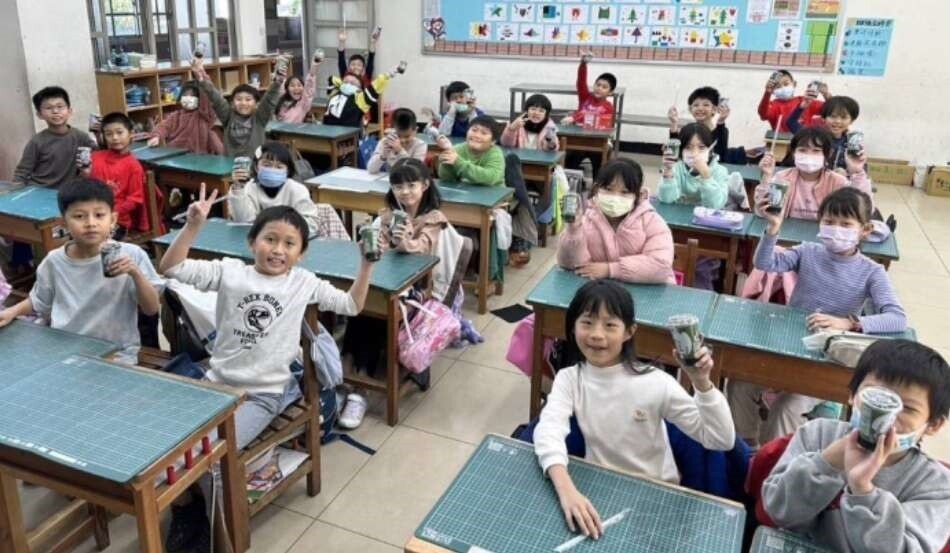 桃園中小學免費供應營養午餐，因此在食材安全農業局非常重視。圖：資料照