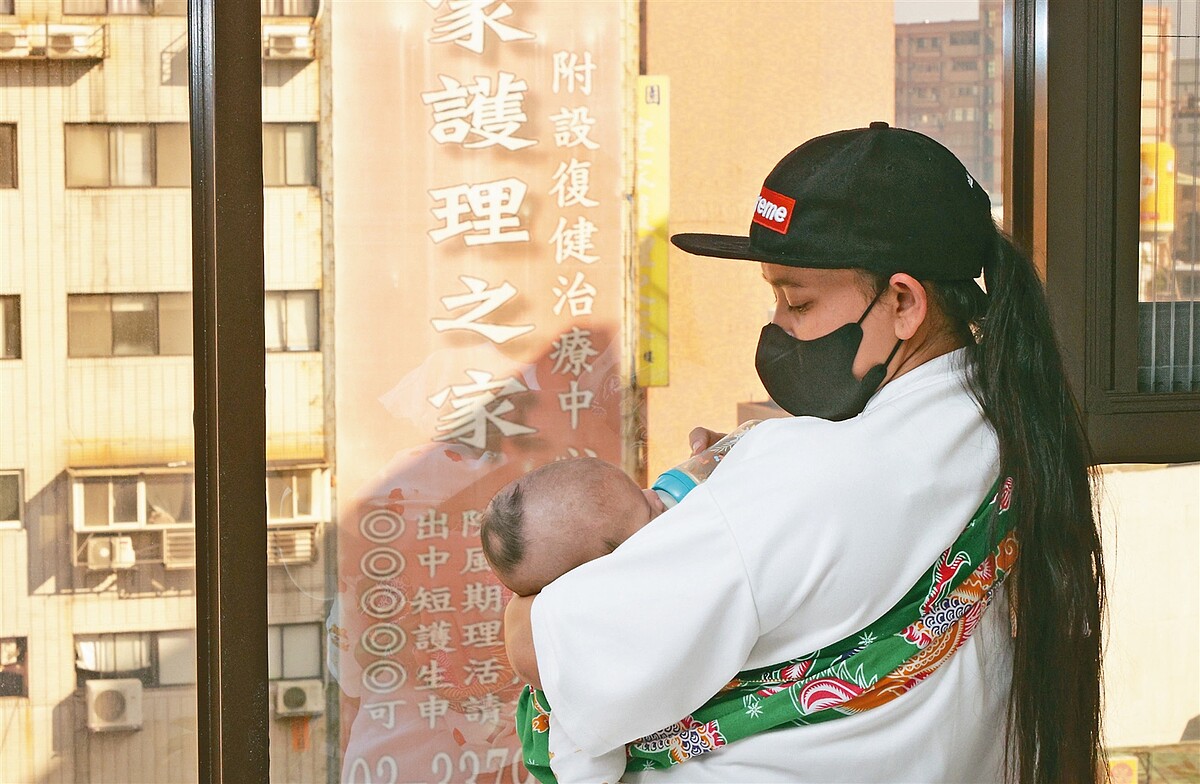 人在他鄉的移工,從懷孕、待產、生產到育兒,都面對重重考驗,還可能沒了工作。記者潘俊宏/攝影