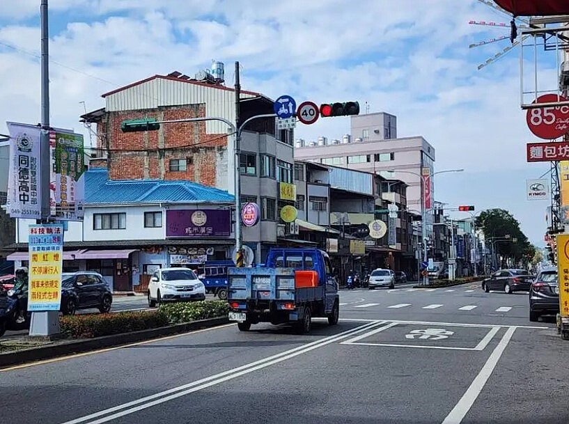 南投去年最會搶錢的科技執法路口，為埔里中山路三段和大城路口，全年違規舉發件數為12704件。圖／民眾提供
