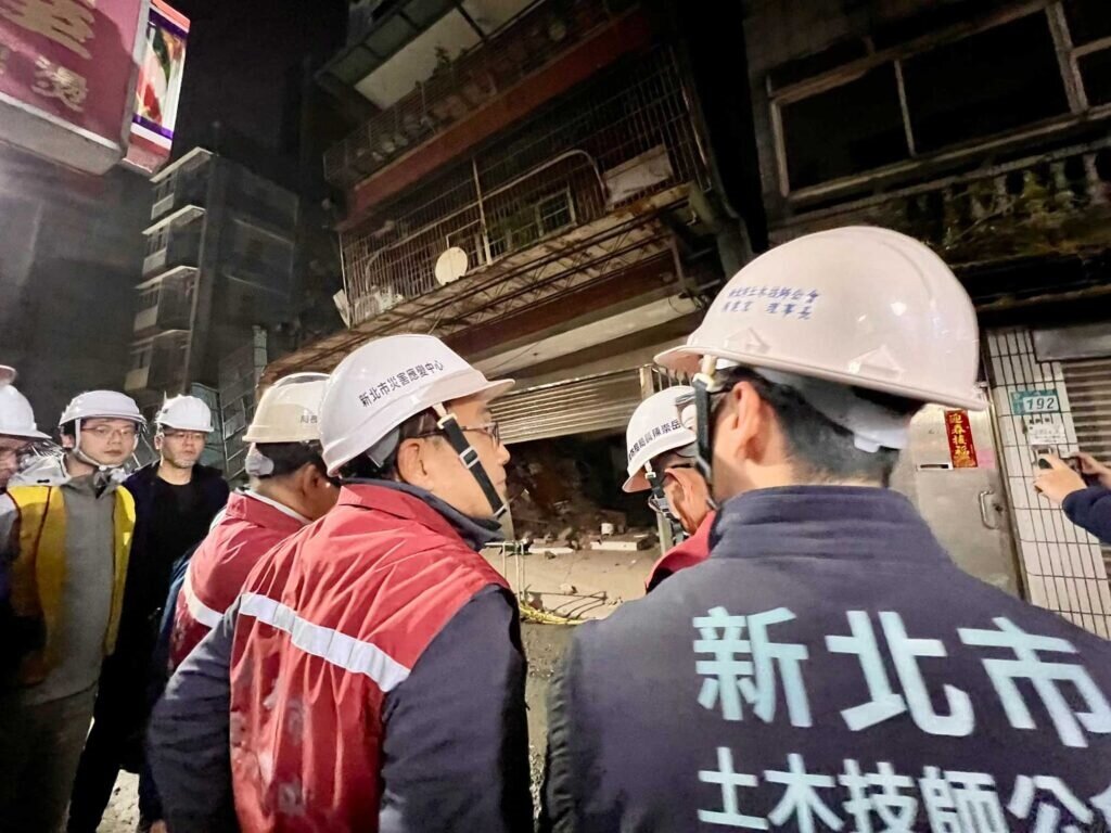 新北市長侯友宜前往現場了解實際狀況。圖片侯友宜臉書提供