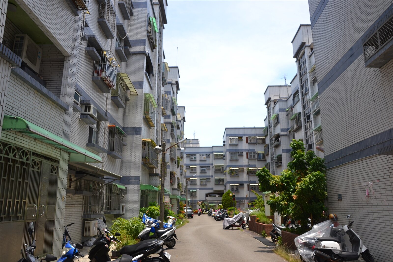 拖延多年的台南市安平2期國宅都市更新案,市府今天核定公告發布實施。記者鄭惠仁/攝影