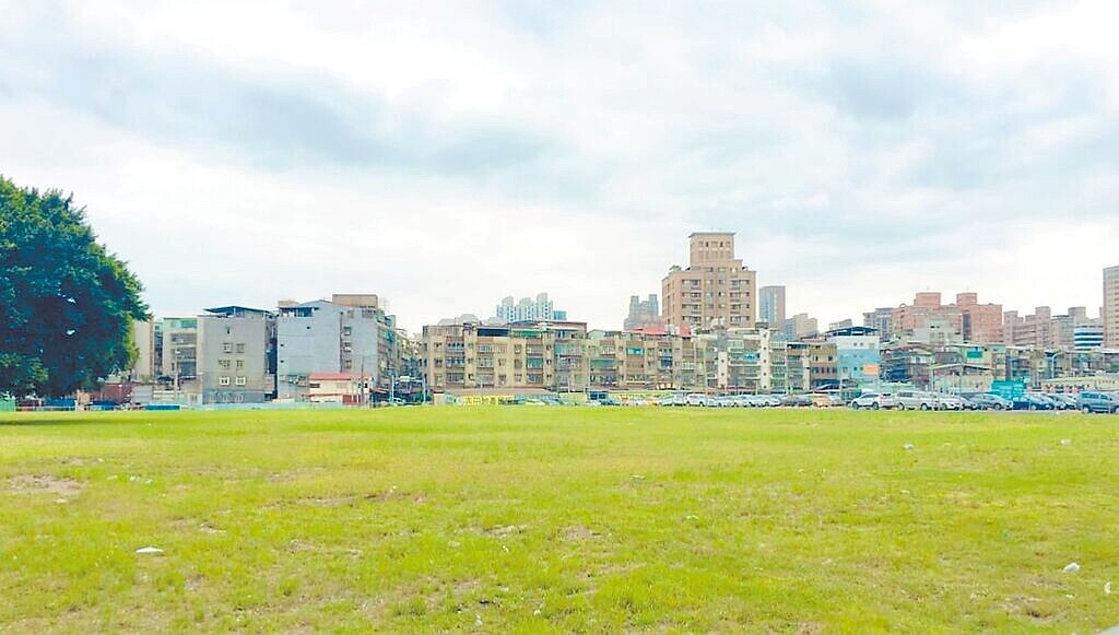 因應國際競爭日趨劇烈與多元教育發展趨勢,新北市教育局擬將「板橋文中9」的學校用地變更為文教區,鼓勵私人籌設國際與外僑學校。(新北市教育局提供/陳慰慈新北傳真)