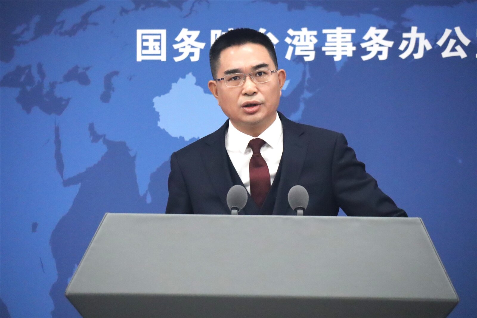 大陸文旅部宣布將恢復福建與上海團客來台,大陸國台辦發言人陳斌華再次呼籲民進黨政府解除禁團令。(記者廖士鋒/攝影)