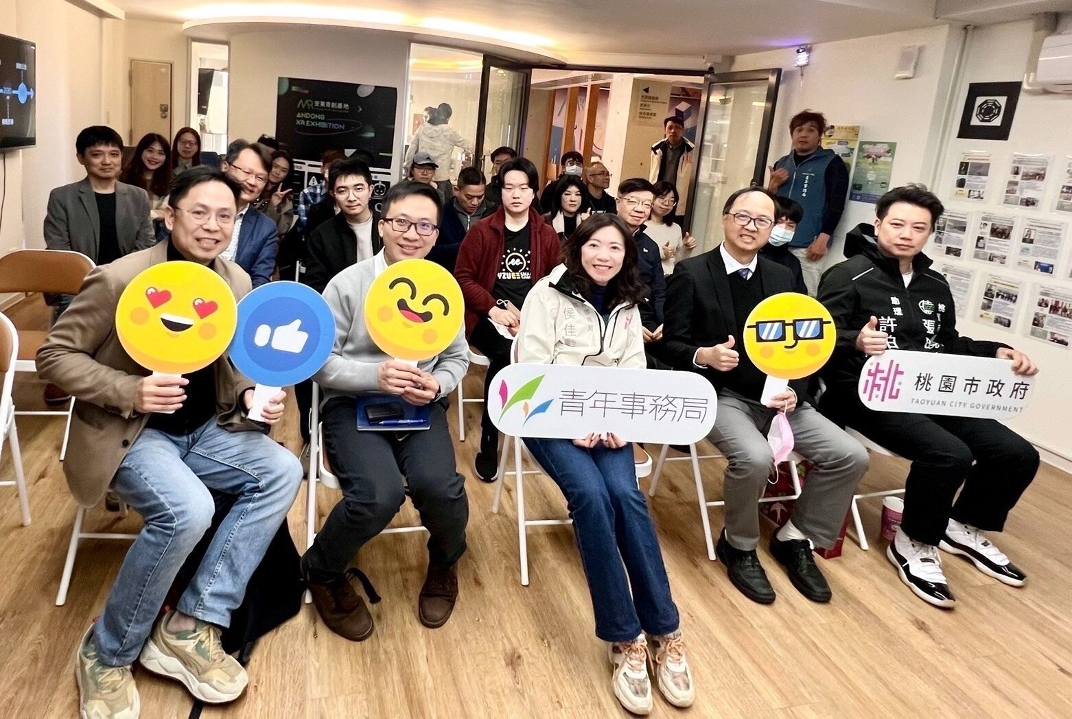 桃園市青年事務局在A8產業轉型加速器舉辦招募說明會。圖:青年局提供