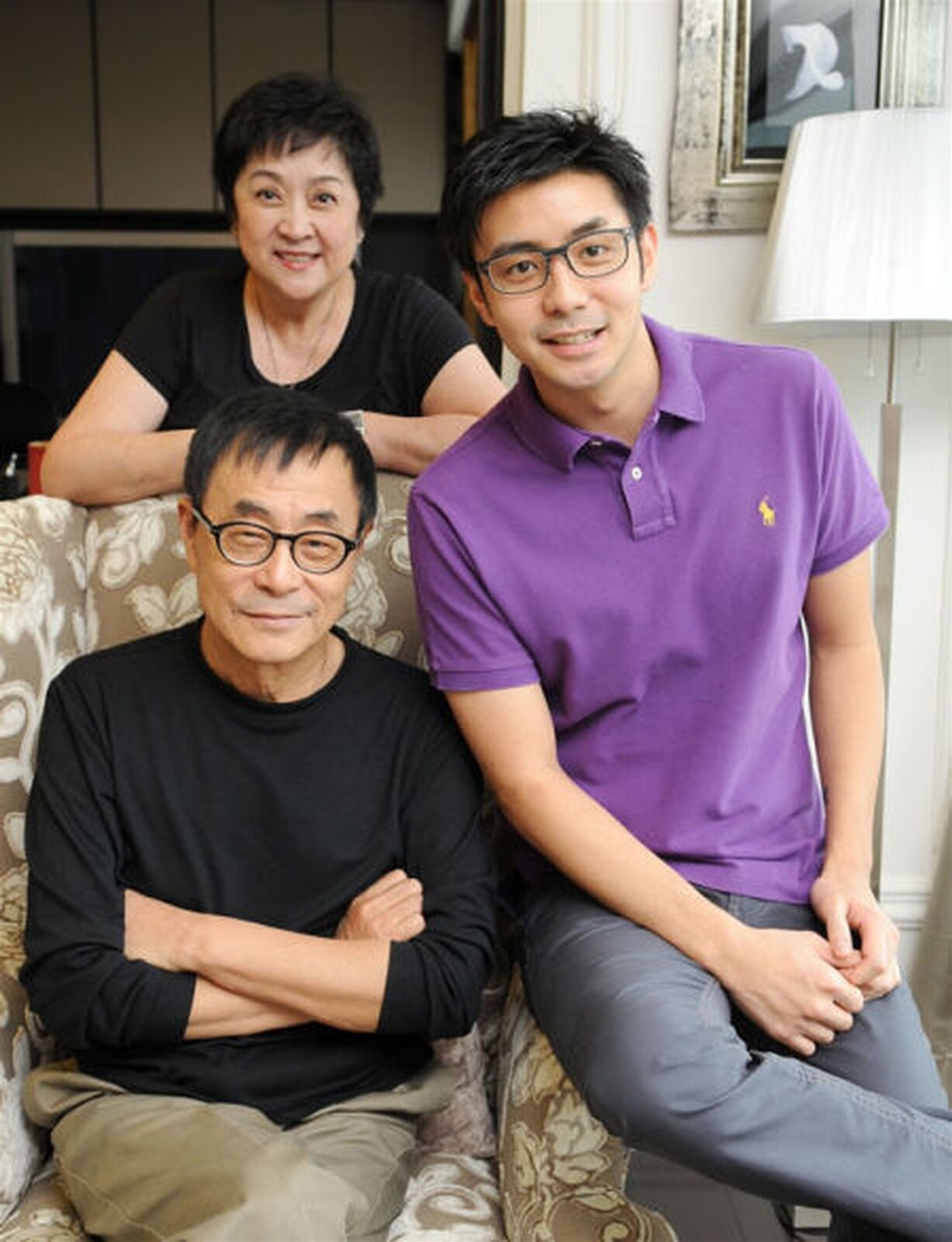 已故劉家昌(左前)與甄珍(後)、章立衡(右)最後徹底決裂。本報資料照片