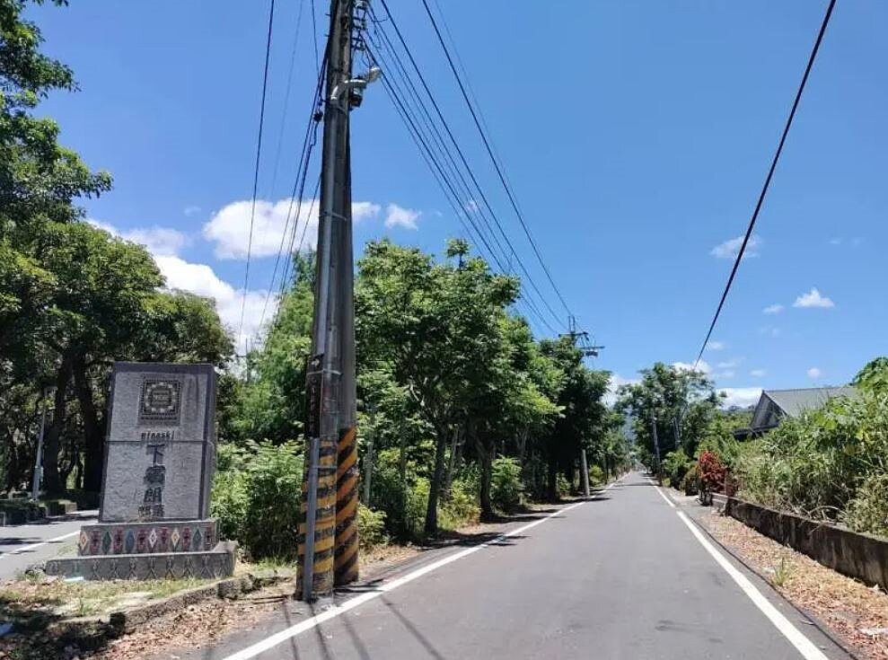 台東卑南族下賓朗部落（Pinaski）有開發商規畫在部落旁建造「綠野仙蹤渡假旅館」，日前環境部專家小組經討論，認定該案無環境影響，初審通過。但部落對於環評結果不認同，更不能接受。聯合報資料照片
