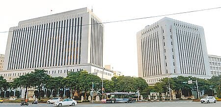 央行20日公布第21屆理事會理事派任名單,其中有4位新面孔。(本報資料照片)