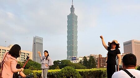 為防止淪為詐騙溫床,著名地標的台北101展開租戶清查。圖∕本報資料照片