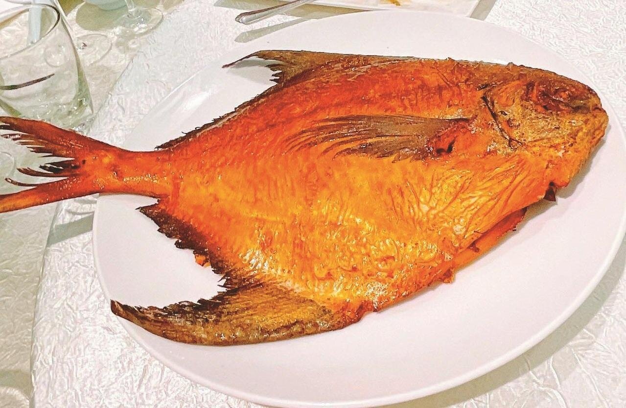 白鯧魚有繁榮昌盛的寓意，因此常常出現在過年的餐桌上。聯合報系資料照片 