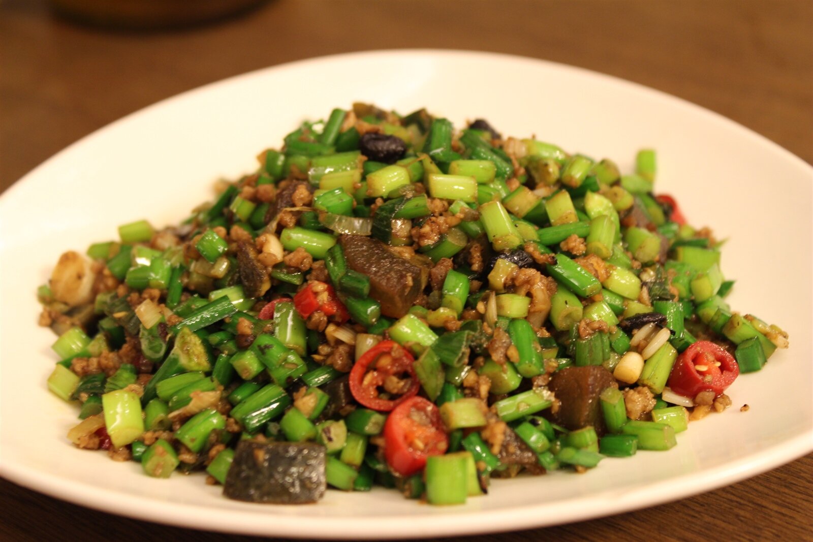 中醫師推薦春天養肝、增強免疫力吃「蒼蠅頭」最佳。本報資料照片