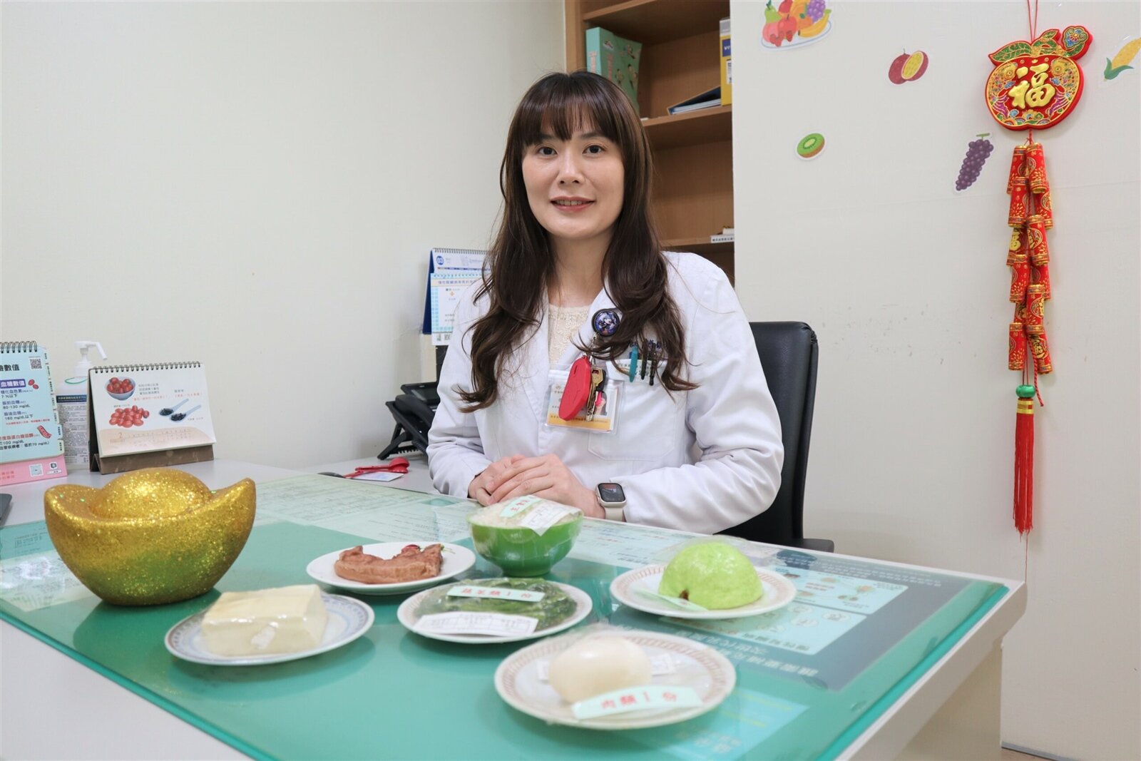 營養師傅鎂枝提醒,腎友需調整飲食內容,避免高鉀、高磷、高鹽食物。圖:部桃提供