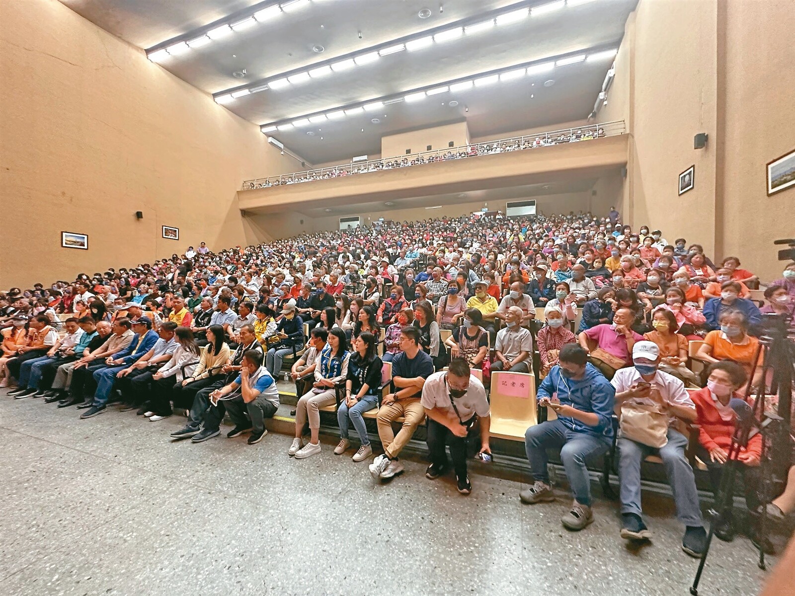 雲林虎尾鎮的虎尾廳是縣內第2大表演廳舍,僅次於雲林文化中心表演廳,曾有意選總統的郭台銘也在此舉行過見面會。本報資料照片