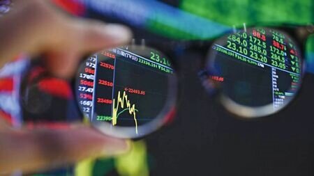 AI股經過一日震盪下殺後,市場買盤出現回籠跡象,小資族湧入台積電(2330)、世芯-KY(3661)、鴻海(2317)等AI鏈。圖∕本報資料照片