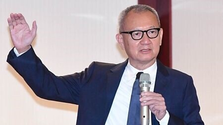 國巨暌違兩年多再啟百億級併購,擬收購日本芝浦電子。圖為國巨董座陳泰銘。圖∕本報資料照片