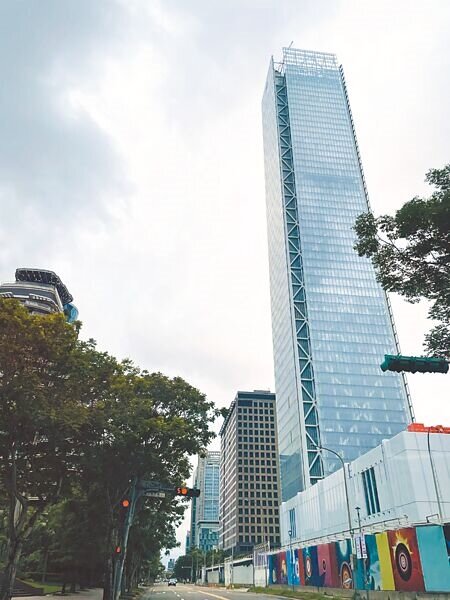 日商跨國廣告代理商租下「富邦信義A25園區」八個樓層達17年。圖∕蔡惠芳