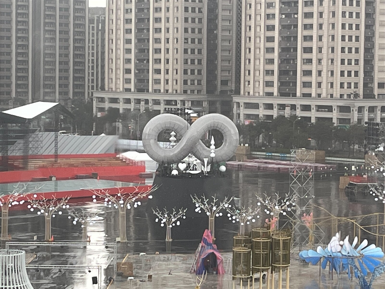 2025台灣燈會在桃園，主燈結構大致完成，12日將點燈亮相。記者陳俊智／攝影 