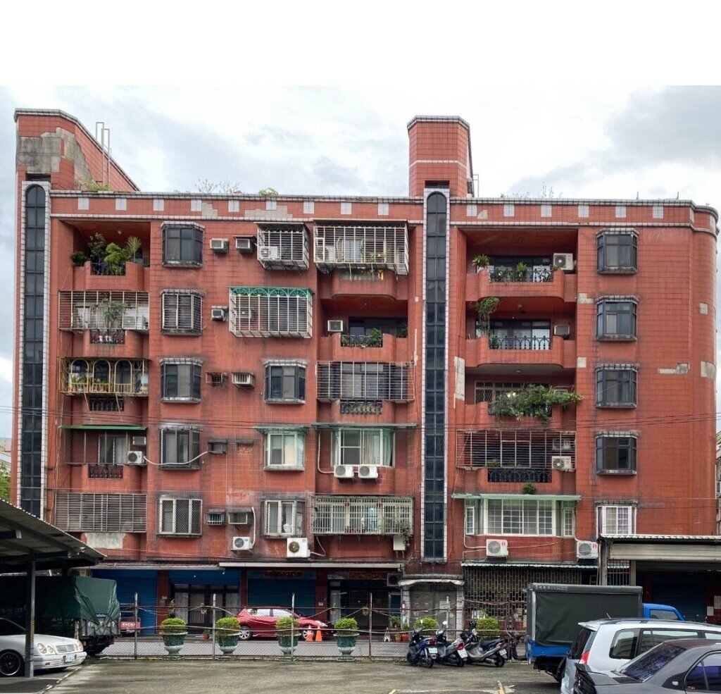 中和一處屋齡約40年的6層樓社區申請整建維護。圖/新北市政府