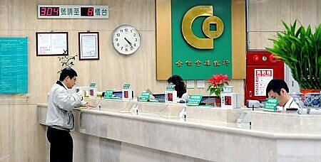 根據各公股銀內部統計,去年新進行員錄取率大多達雙位數。圖∕本報資料照片