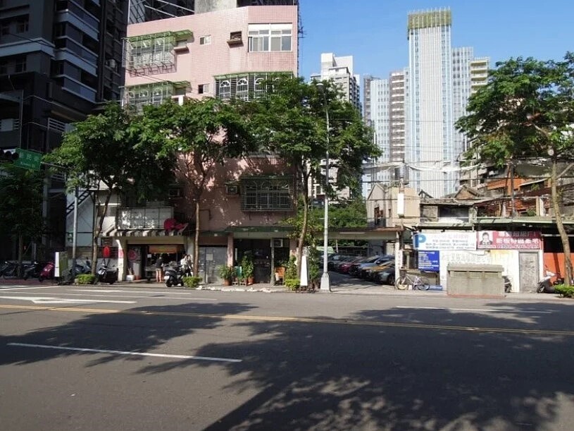 板橋中山段都更案更新前照片。圖/新北市都更處提供