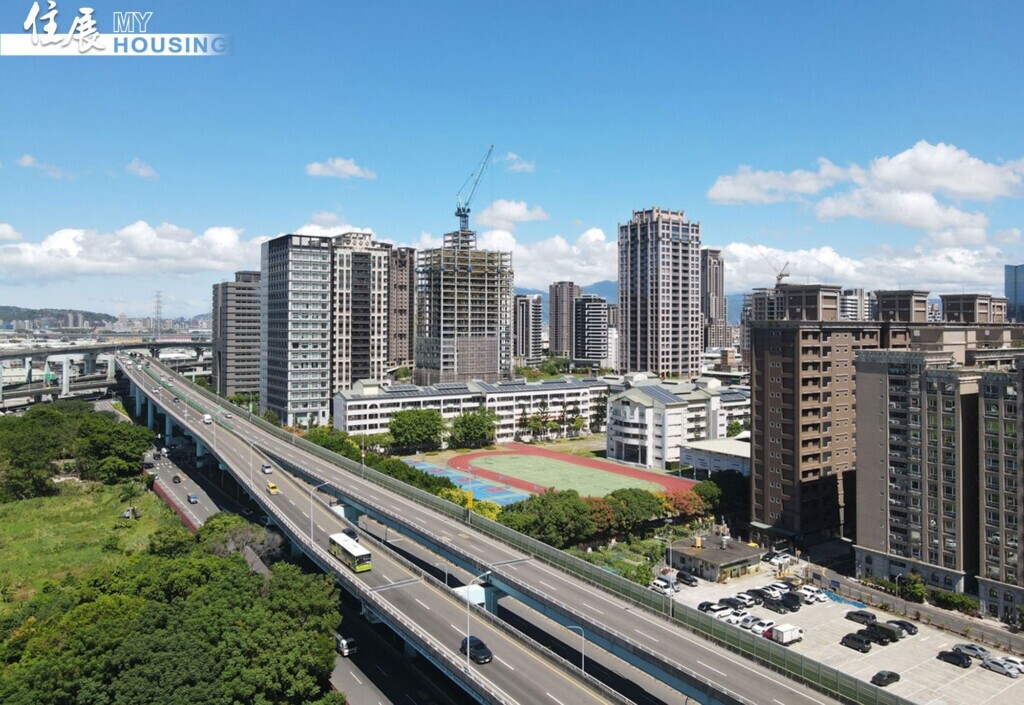 塭仔圳重劃區新案於房市寒流期推案仍創在地高價。