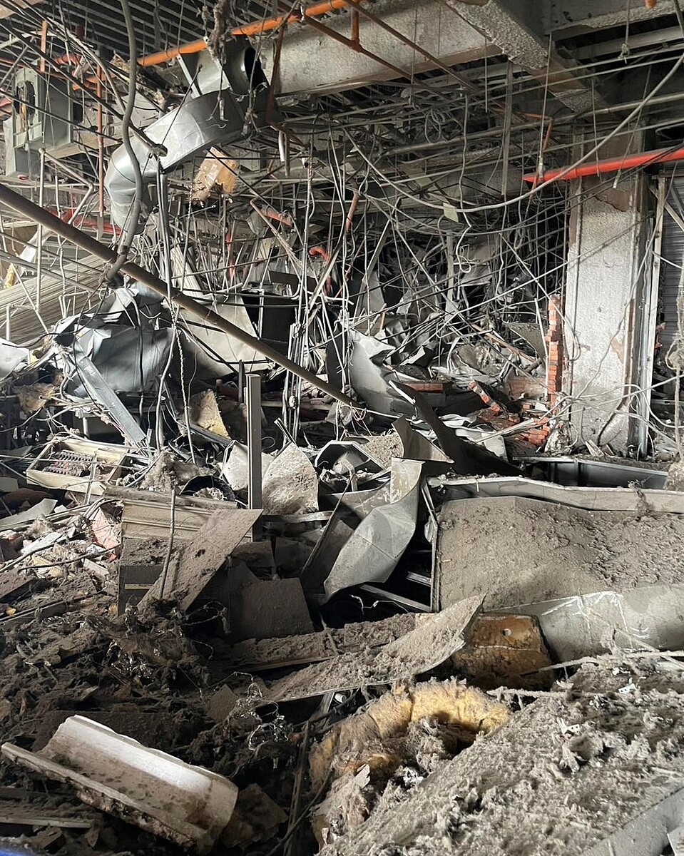 台中新光三越氣爆內部畫面。圖/記者爆料網