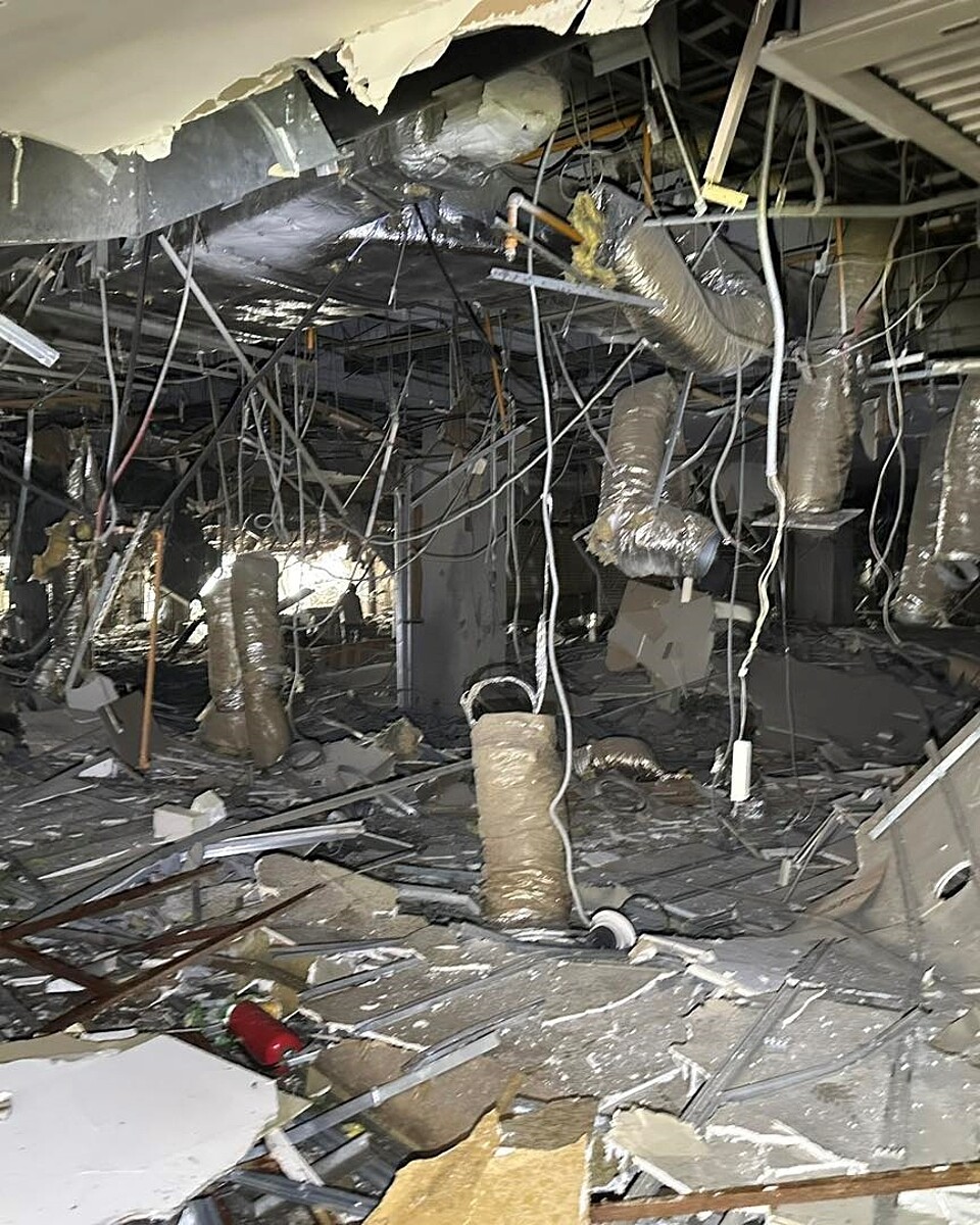 台中新光三越氣爆內部畫面。圖/記者爆料網