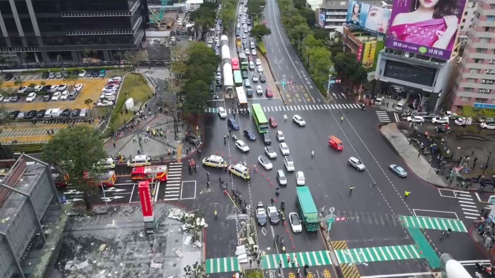 ▼台中新光三越位處台中地王,同時也是全台營業額最高的百貨。(圖/東森新聞)