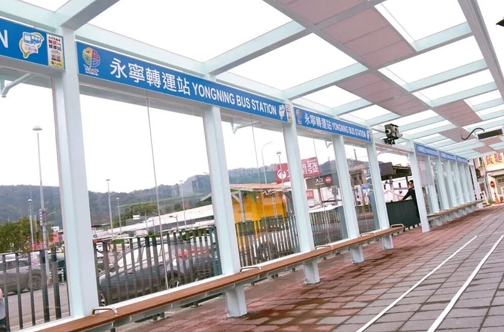 土城區永寧轉運站14日舉行完工祈福儀式,17日啟用。圖/新北市交通局提供