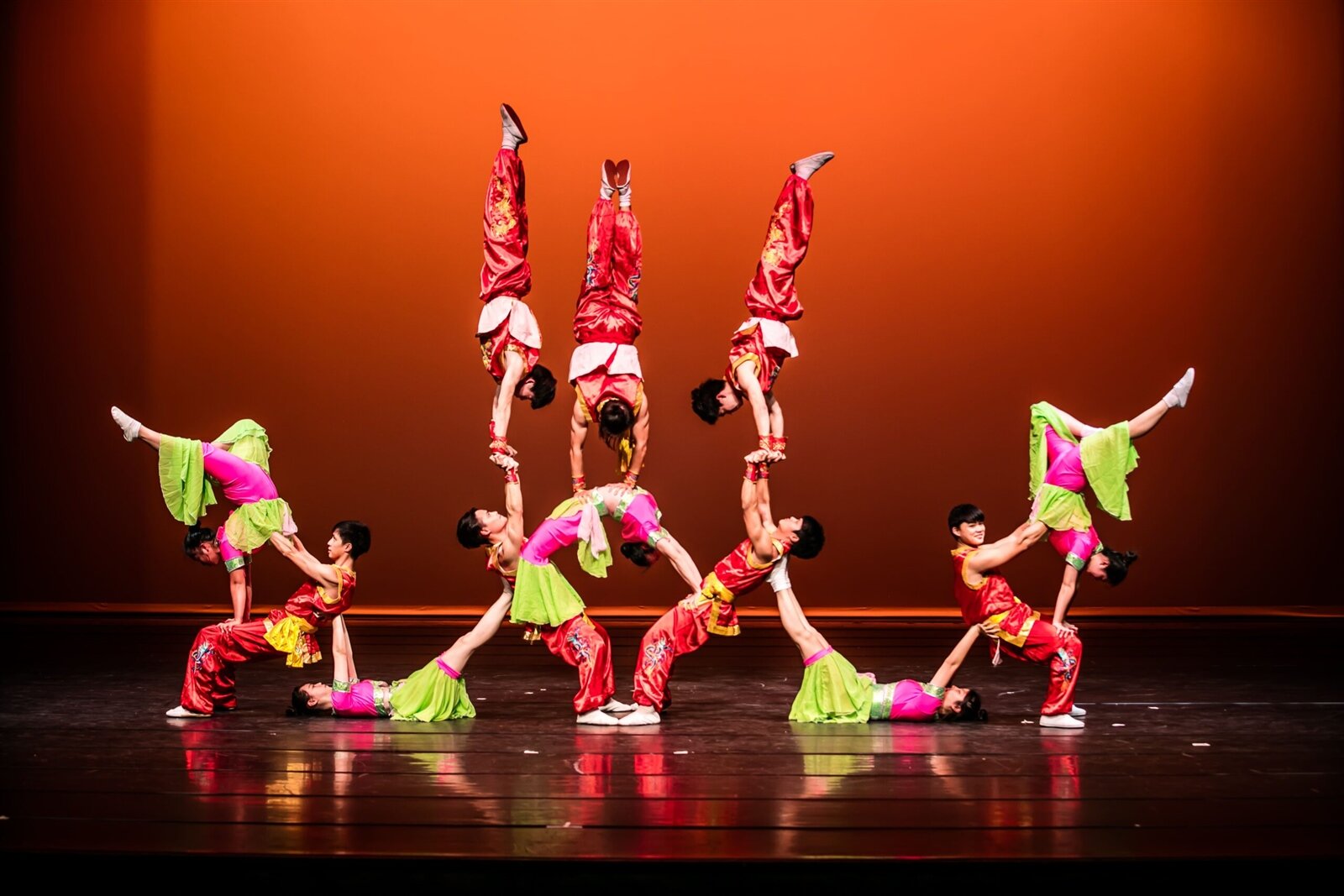 2月18日邀請台灣李棠華雜技團,演繹精湛及編排富有傳統風格的經典雜技。圖:文化局提供