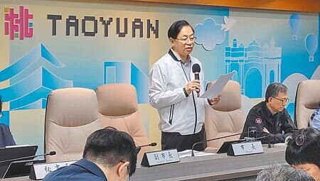 桃園市長張善政9日市政會議宣布今年第1季新增4處社宅決標,加上去年底決標的八德茄苳段,總共增加5處社宅、約1170戶。(蔡依珍攝)