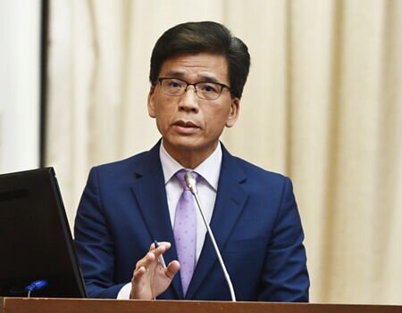 
金管會主委彭金隆10日出席立法院財委會專題報告並備詢。圖∕顏謙隆

