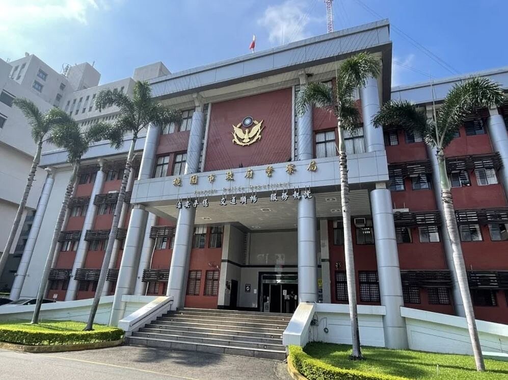 33歲的蔡姓男子住在桃園市楊梅區永美路上公寓,平時與52歲的陳姓房東同住,2人因生活習慣不同積怨已久,昨晚又發生口角,蔡男憤而持水果刀從後方朝陳男左肩猛一刺,導致陳男失血過多當場身亡,全案警詢後依殺人罪送桃園地檢署偵辦,詳細案發原因仍待警方調查釐清。圖/聯合報系資料照