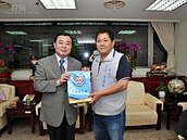中壢自立里志工參訪　議長：桃園將躍升為明日之星