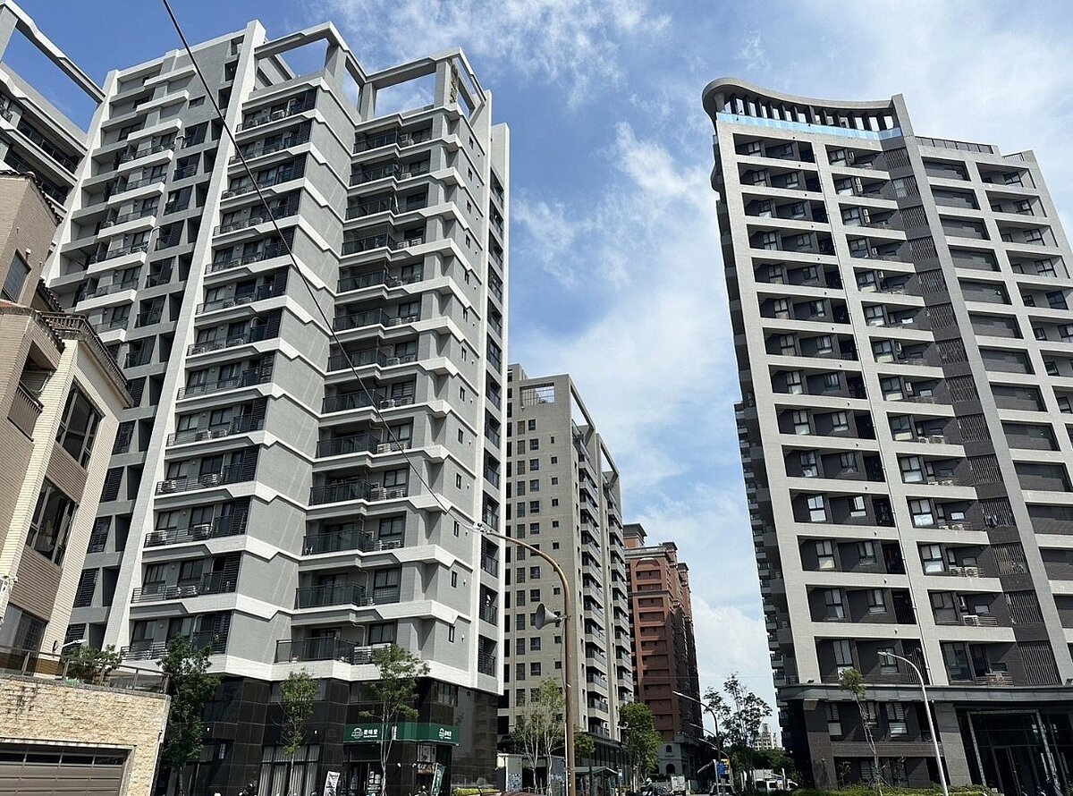 高雄單獨生活戶人口達46.78萬人，刷下近10年來新高點。圖／台灣房屋提供
