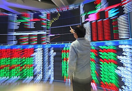 首季台股主動基金前十大持股名單出爐,,27檔連三個月被十檔以上基金納入持股名單。圖∕本報資料照片