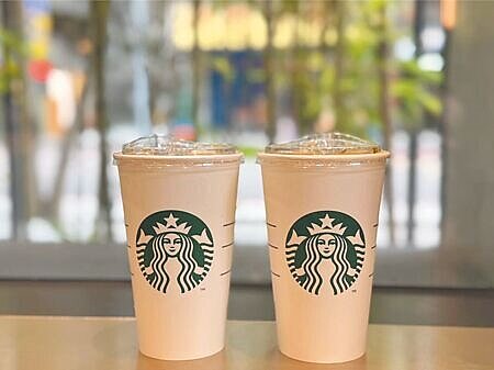 星巴克時隔8年,今年調漲咖啡茶飲價格。(朱世凱攝)