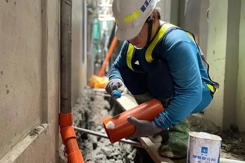 新北市中和區尚未全區完成全面接管汙水下水管,一、二期已完成,接管率66.35%,圖為施工示意圖。圖/新北市水利局提供