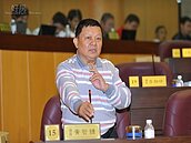 黃色小鴨在桃園　「千塘之鄉」恐成「塞車之鄉」