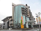 蓋大樓闢財源　屏東農會當包租公