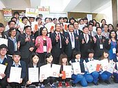 客運沒GPS　彰化學生寫App抓到站時間