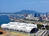 高雄港灣地標群　2017年成形