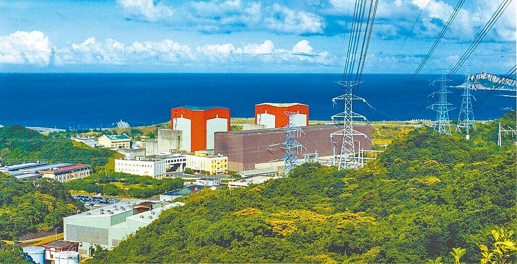 核二廠爆弊案,廠長曾文煌去年辦理「焚化爐控制系統更新」標案驗收,涉向廠商收賄上百萬元。圖為核二廠。圖/台電公司提供