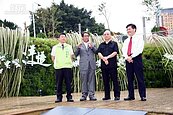台中新亮點草悟道廣場開幕　胡志強搭綠色運具體驗