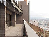 頂樓突出物納建坪　買方質疑灌水