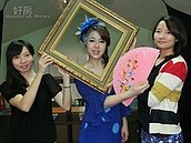 「藝棧76」揭牌　議員粉墨登場客串