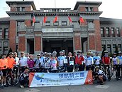 「領航騎士團」完成環台　清晨竹市府鳴笛