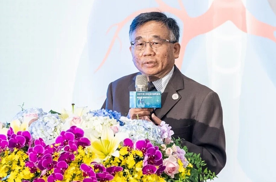 台大公衛學院流病及預醫所教授陳秀熙提醒,新冠疫情還未走遠,且重症死亡個案均未接種JN.1疫苗,建議脆弱族群仍要接種疫苗,避免染疫。圖/聯合資料照片